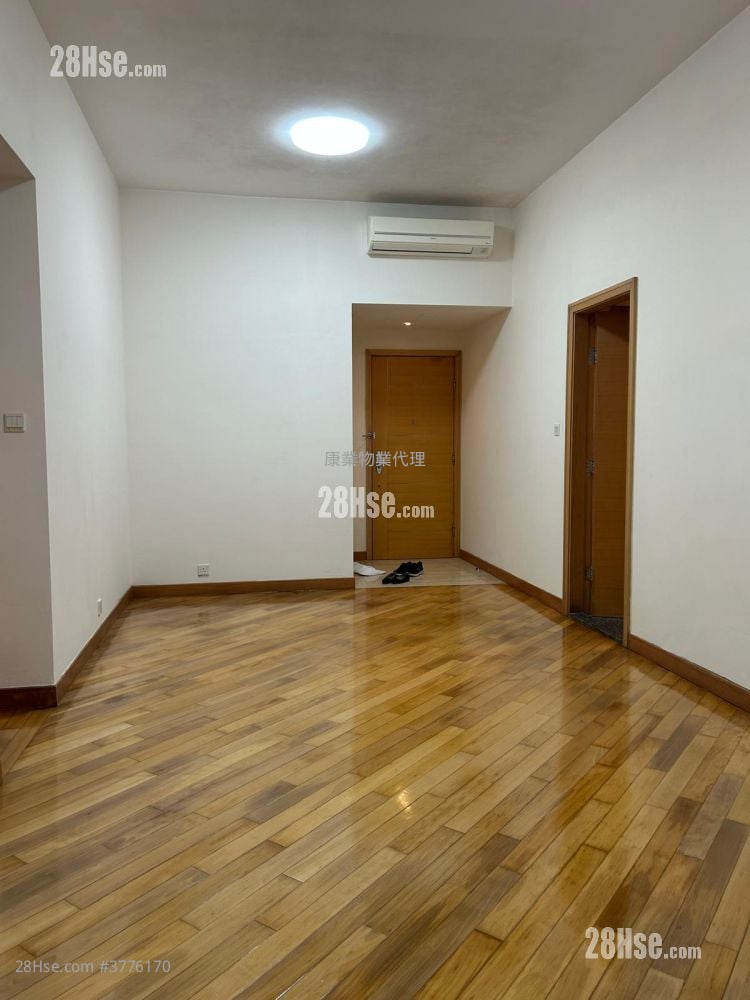 Manhattan Hill Sell 3 Bedrooms 894 ft²