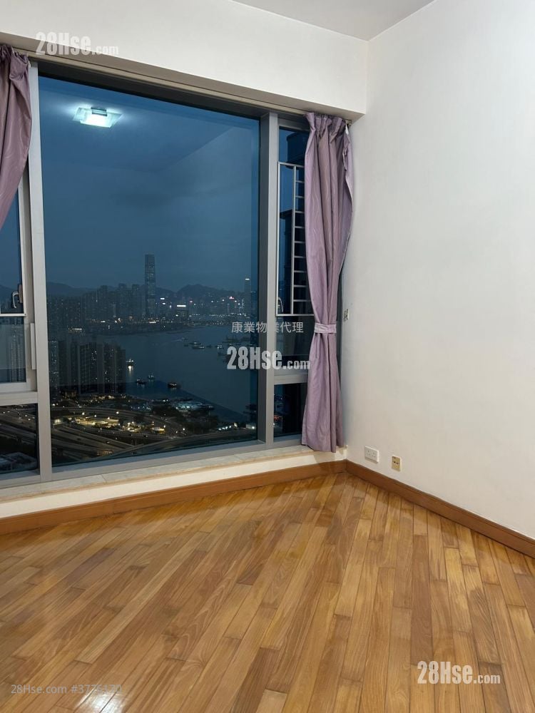 Manhattan Hill Sell 3 Bedrooms 894 ft²