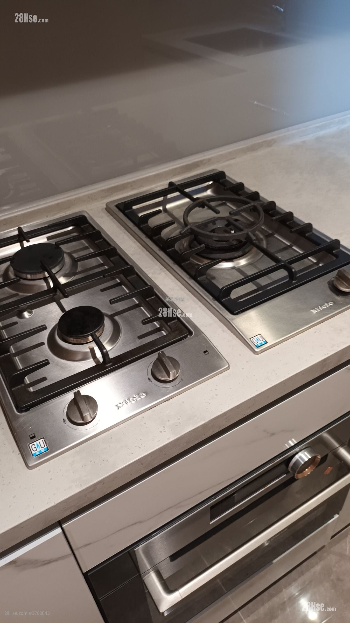 Upper River Bank Rental 2 Bedrooms , 1 Bathroom 479 ft²