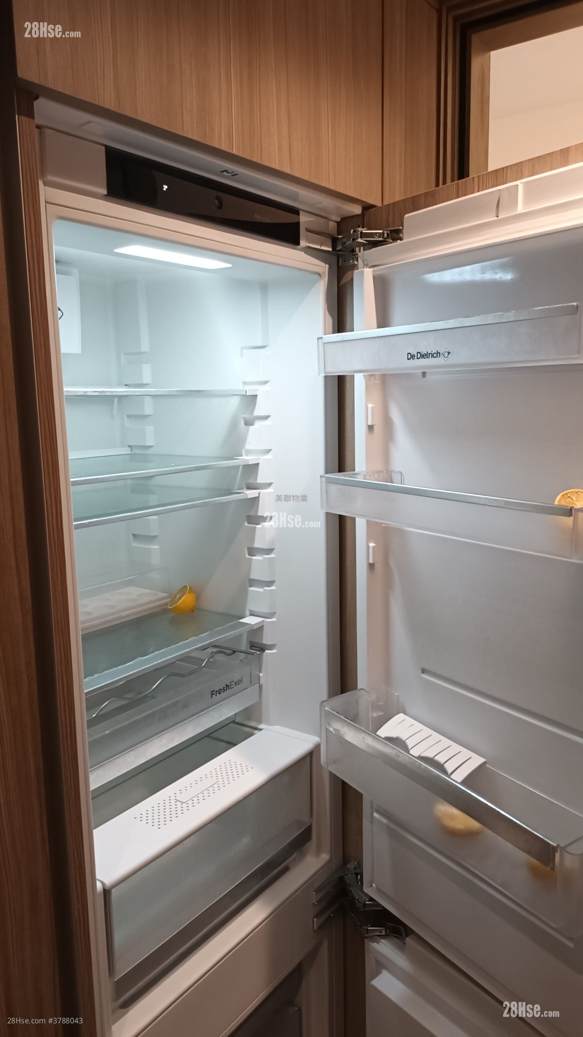 Upper River Bank Rental 2 Bedrooms , 1 Bathroom 479 ft²