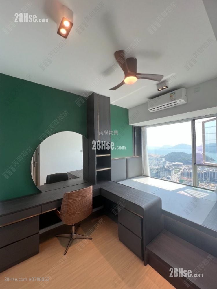 Le Prestige Sell 3 Bedrooms 822 ft²