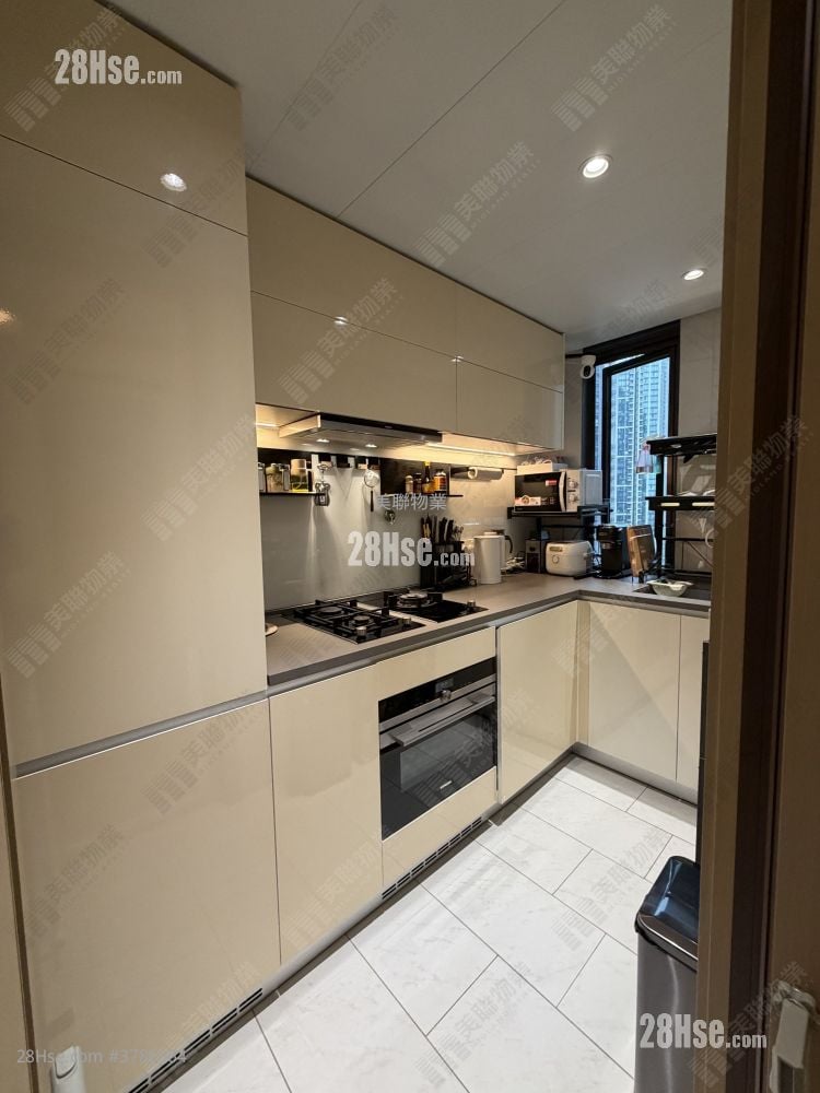 LP6 售盘 2 房 , 1 浴室 500 平方尺