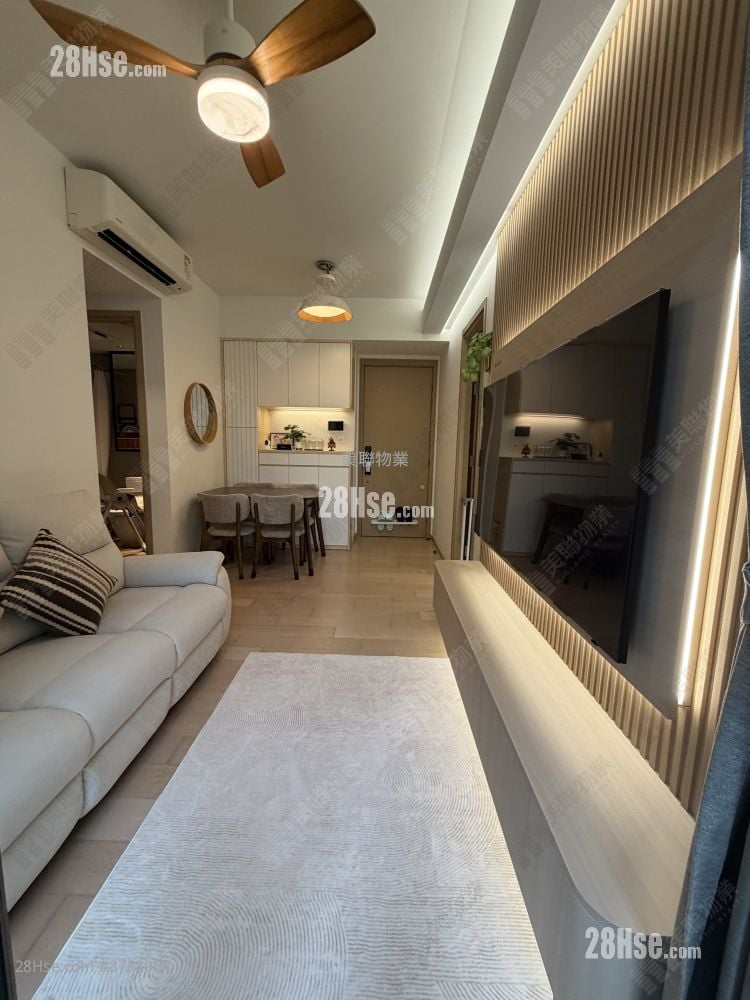 LP6 售盘 2 房 , 1 浴室 500 平方尺