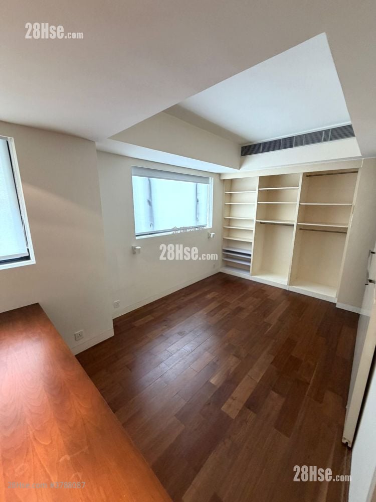 Chinese Mansion Rental 1 Bathroom 637 ft²