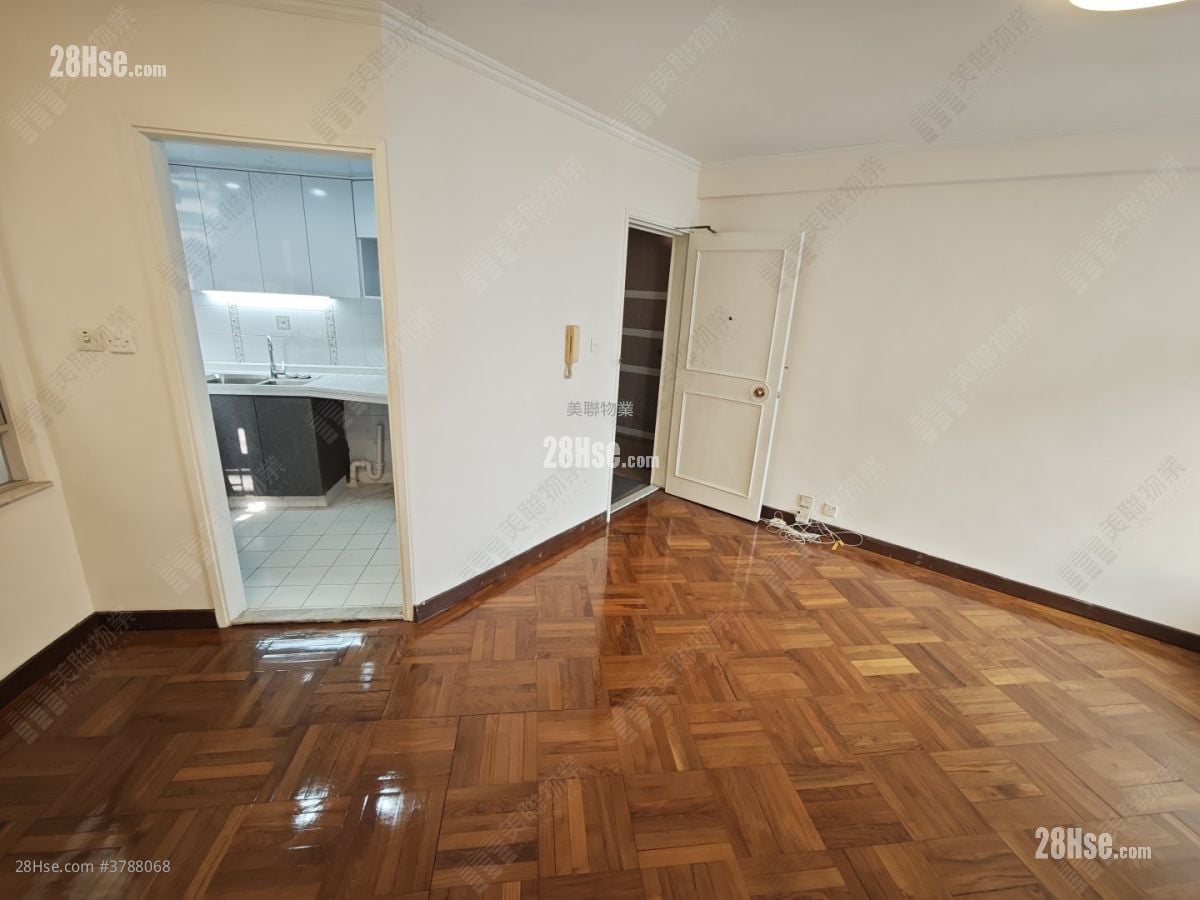 嘉湖山庄 售盘 3 房 551 平方尺