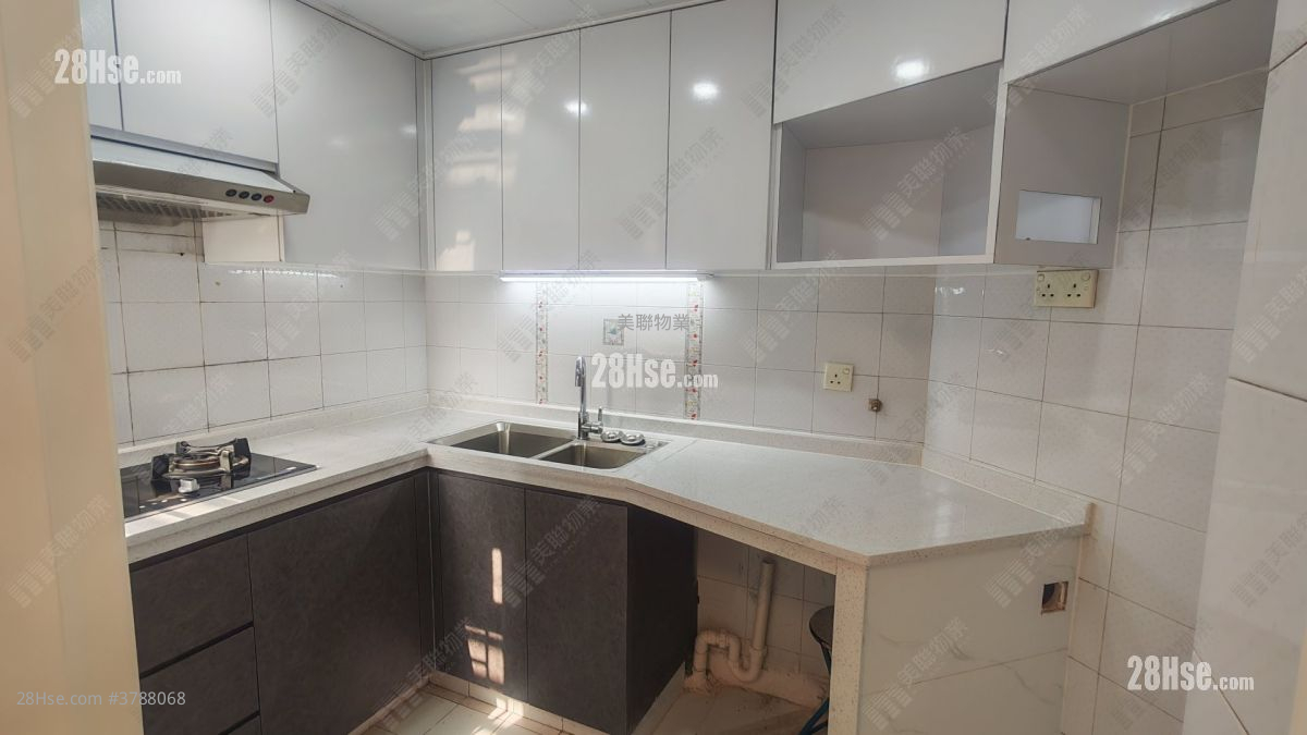 嘉湖山庄 售盘 3 房 551 平方尺