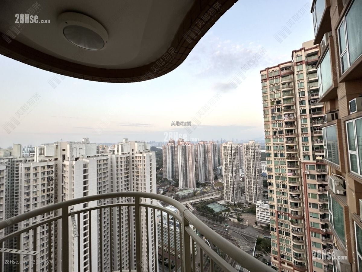 Central Park Towers Sell 2 Bedrooms , 1 Bathroom 494 ft²