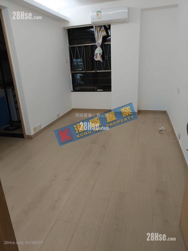 Richmond Court Sell 326 ft²