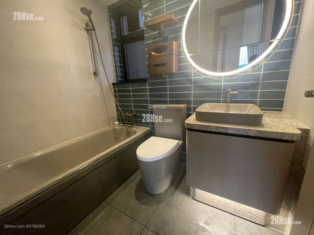 柏傲庄 租盘 3 房 , 2 浴室 664 平方尺