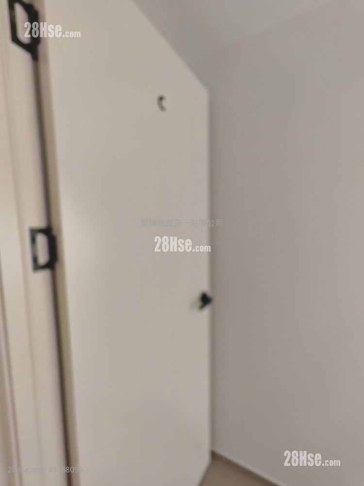 463-465 Hennessy Road Rental 1 Bedroom , 1 Bathroom 160 ft²