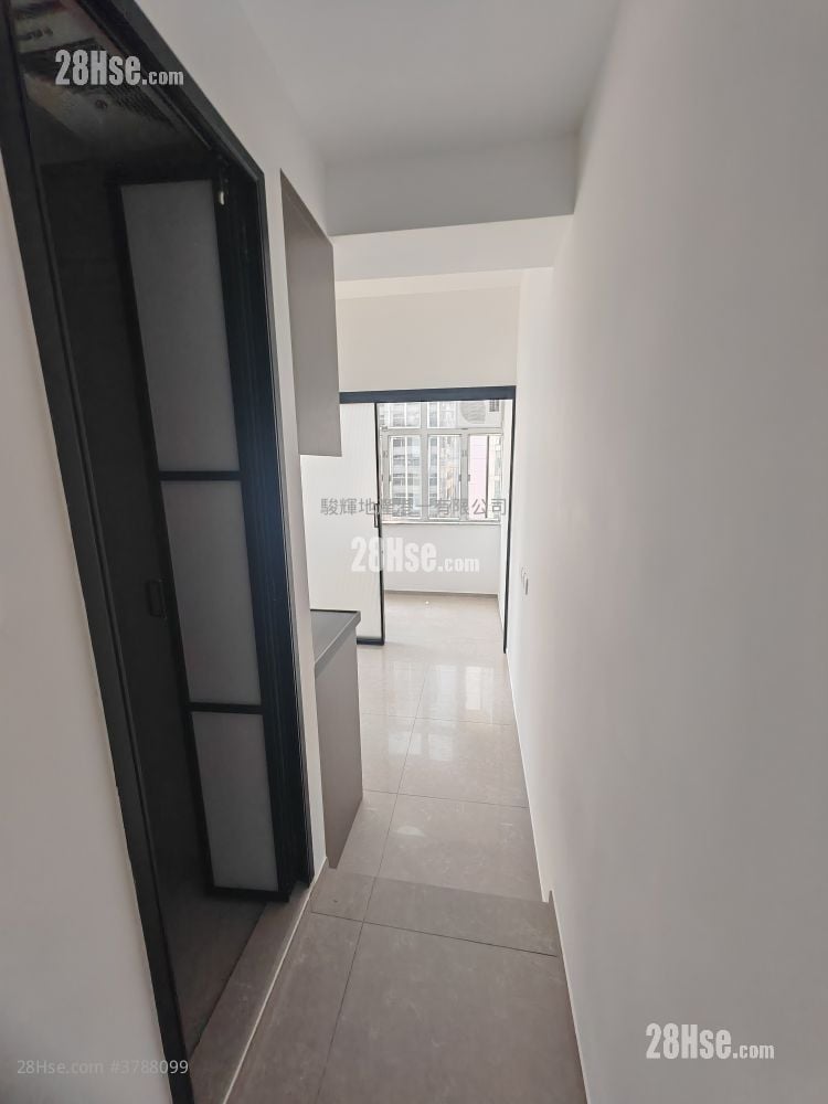 463-465 Hennessy Road Rental 1 Bedroom , 1 Bathroom 160 ft²