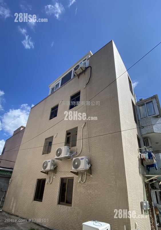 村屋 售盘 2 房 , 1 浴室