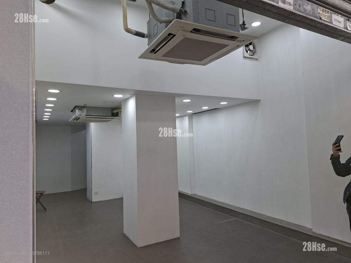 Luen Tak Building Rental 1 Toilet 400 ft²