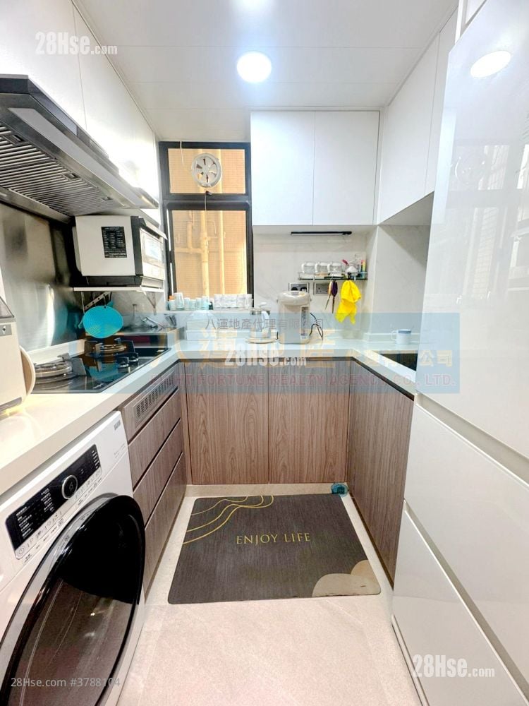 Park Island Sell 2 Bedrooms , 1 Bathroom 552 ft²