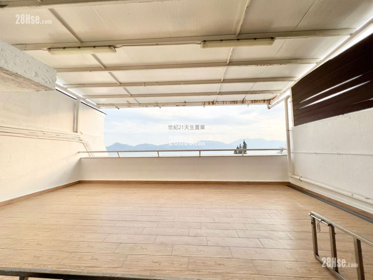 South Sea Villa Rental 4 Bedrooms , 3 Bathrooms 1,884 ft²