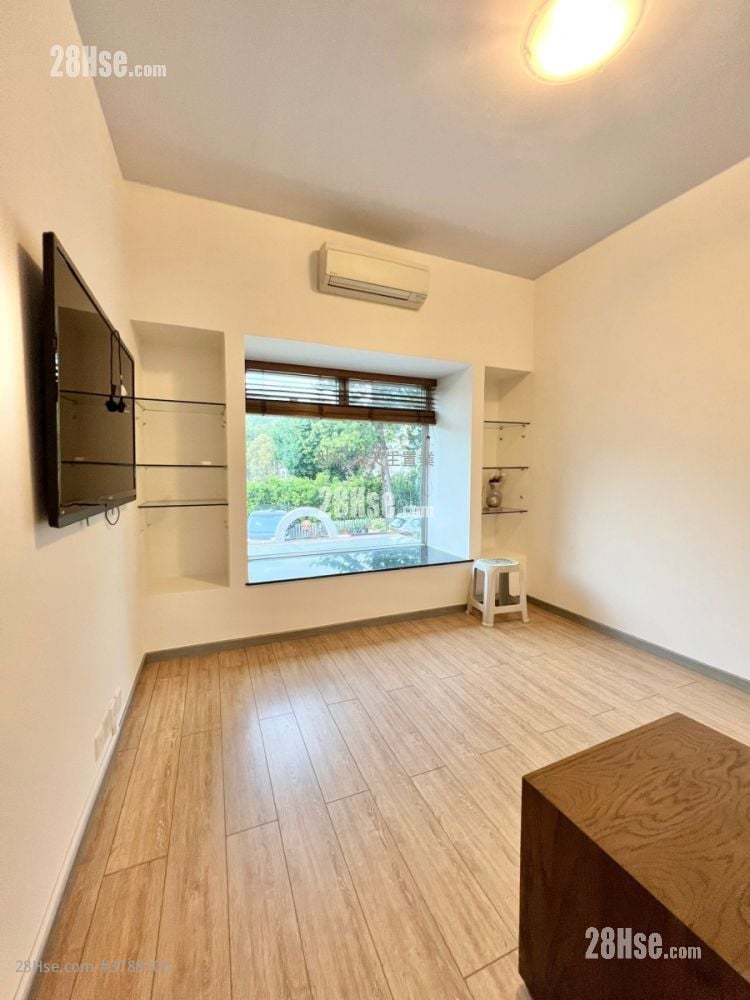 South Sea Villa Rental 4 Bedrooms , 3 Bathrooms 1,884 ft²