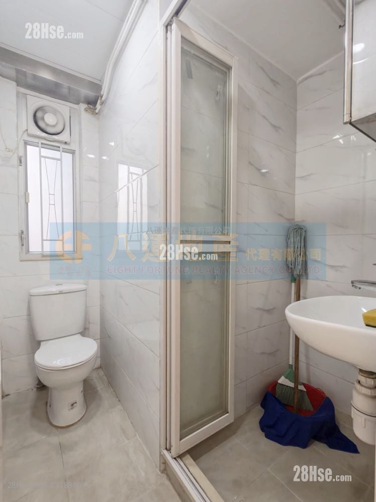 On Ning Building Rental 1 Bedroom , 1 Bathroom 237 ft²