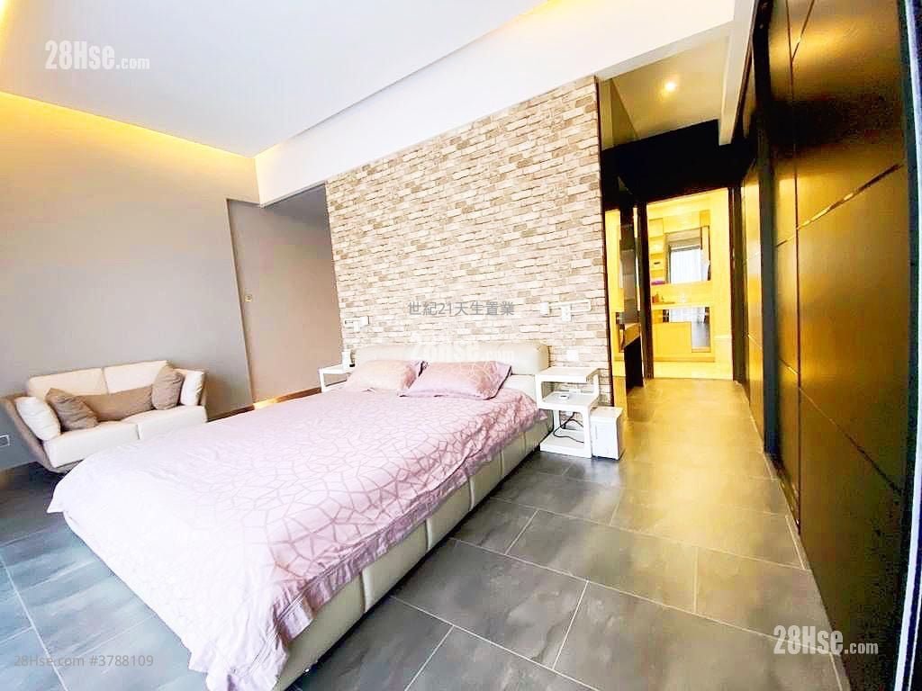 Avignon Sell 5+ Bedrooms , 4 Bathrooms 1,580 ft²