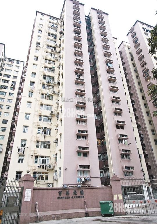 百福花园 售盘 3 房 , 1 浴室 597 平方尺