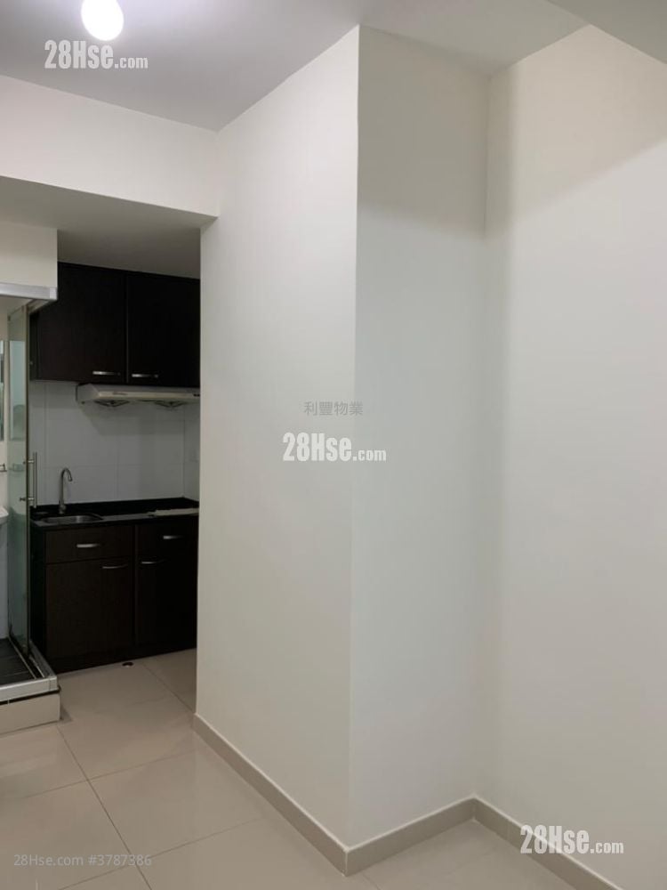 太安楼 租盘 110 平方尺