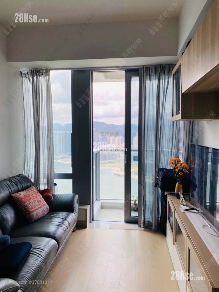 Malibu Sell 2 Bedrooms 576 ft²