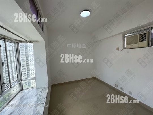 Greenfield Garden Sell 2 Bedrooms 455 ft²