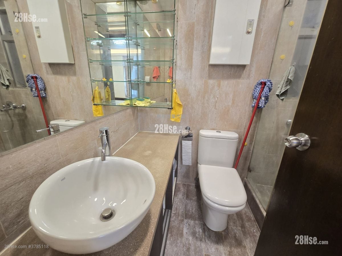 Academic Terrace Rental 2 Bedrooms , 1 Bathroom 531 ft²