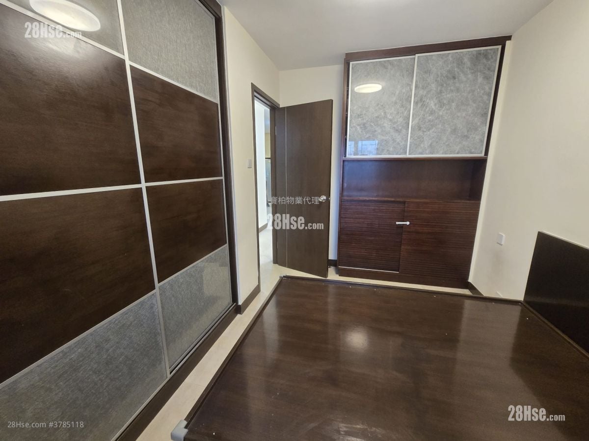 Academic Terrace Rental 2 Bedrooms , 1 Bathroom 531 ft²