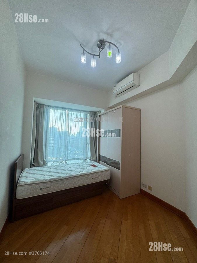 半岛豪庭 租盘 4 房 , 3 浴室 948 平方尺