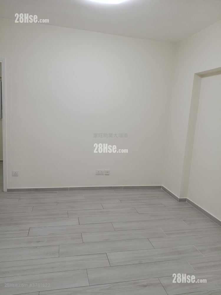 Rondall Building Rental 2 Bedrooms , 1 Bathroom 540 ft²