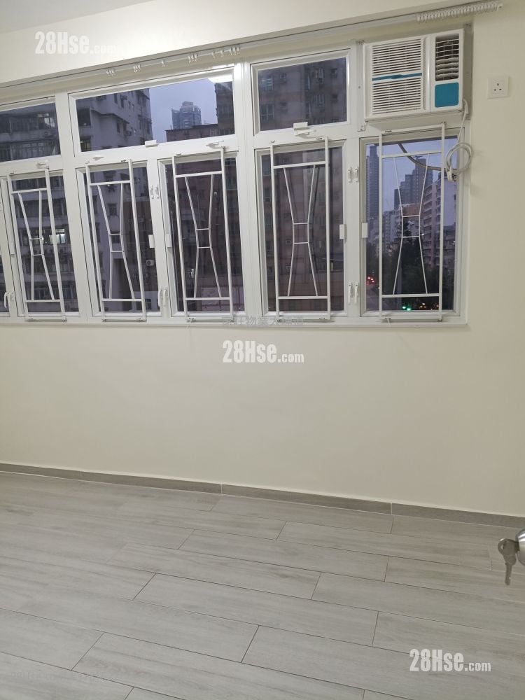 Rondall Building Rental 2 Bedrooms , 1 Bathroom 540 ft²