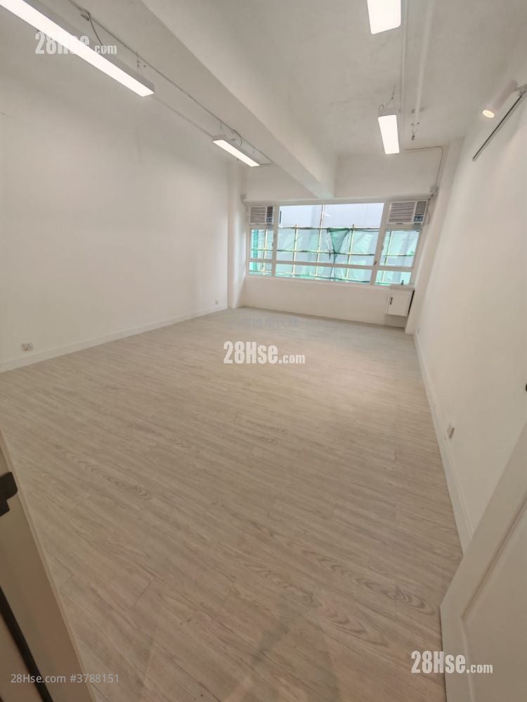Tak Sing Industrial Building Rental Studio