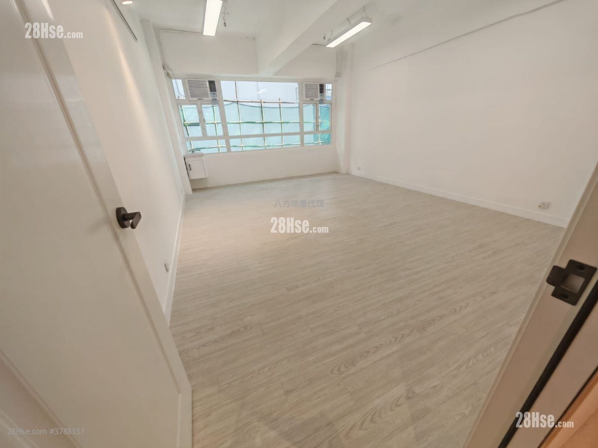 Tak Sing Industrial Building Rental Studio