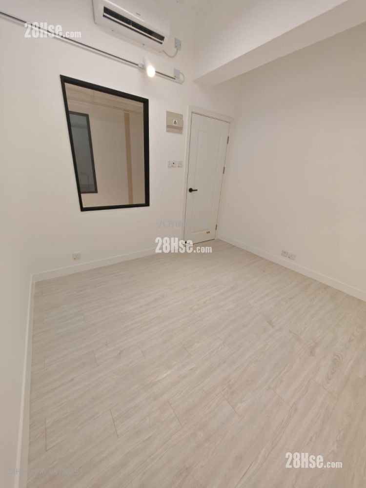 Tak Sing Industrial Building Rental Studio