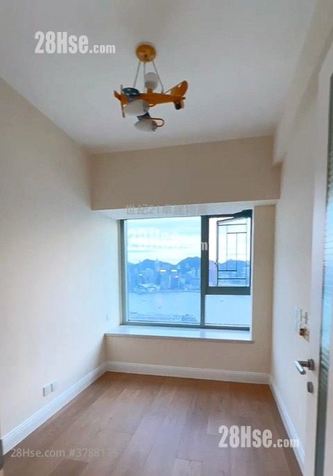 君临天下 售盘 3 房 , 2 浴室 1,076 平方尺