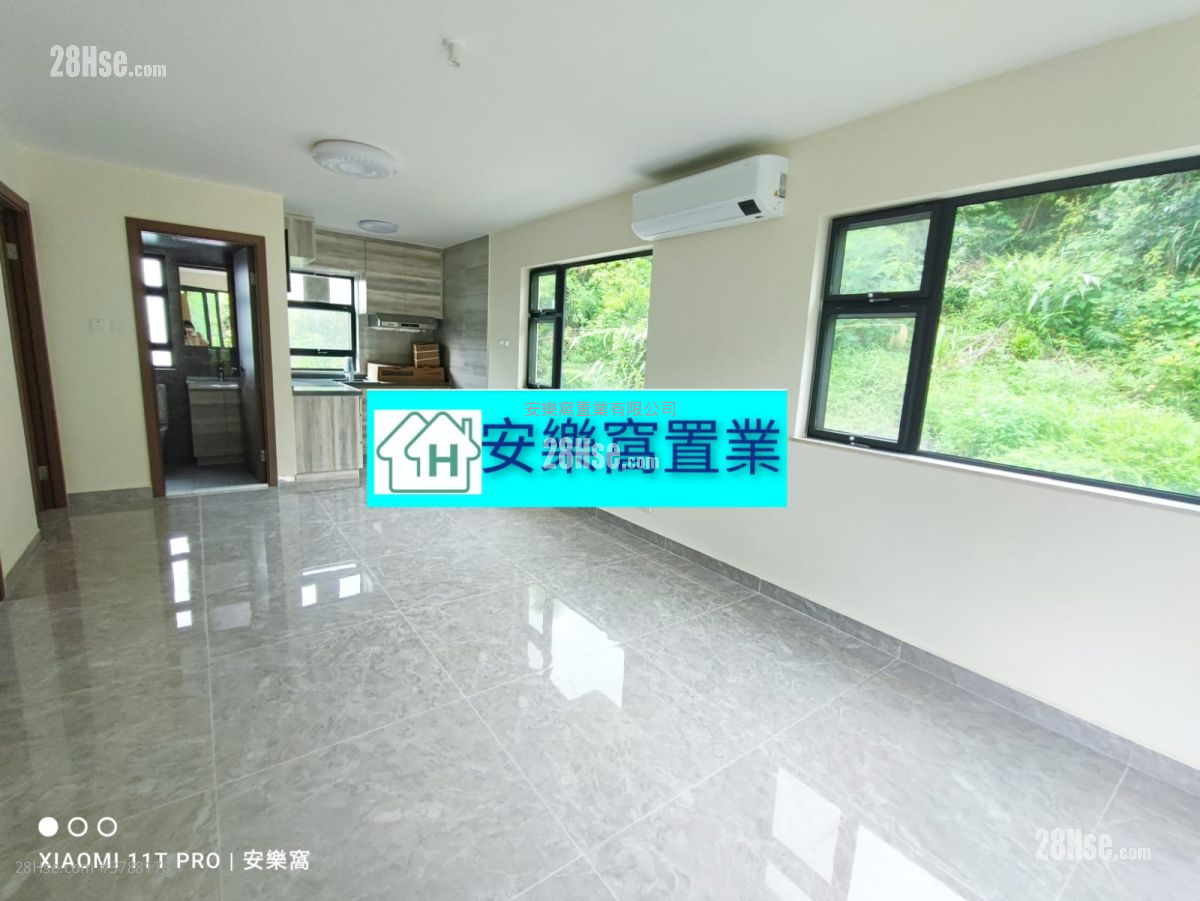 Village Rental 3 Bedrooms , 1 Bathroom