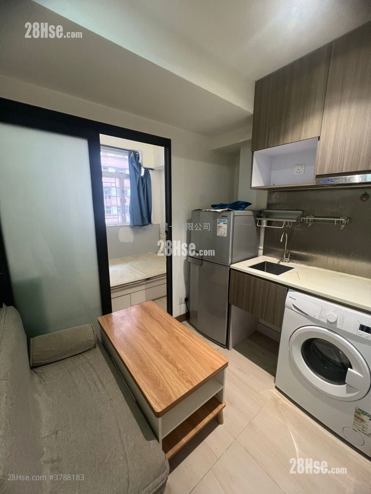 明秀大厦 租盘 1 房 , 1 浴室 160 平方尺