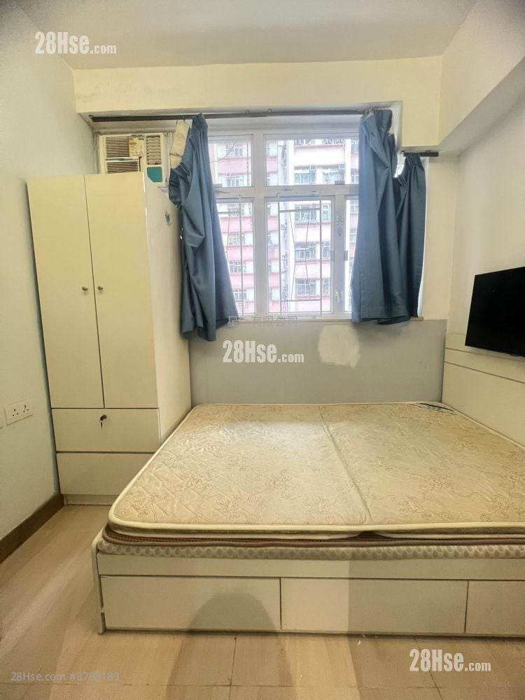 明秀大厦 租盘 1 房 , 1 浴室 160 平方尺