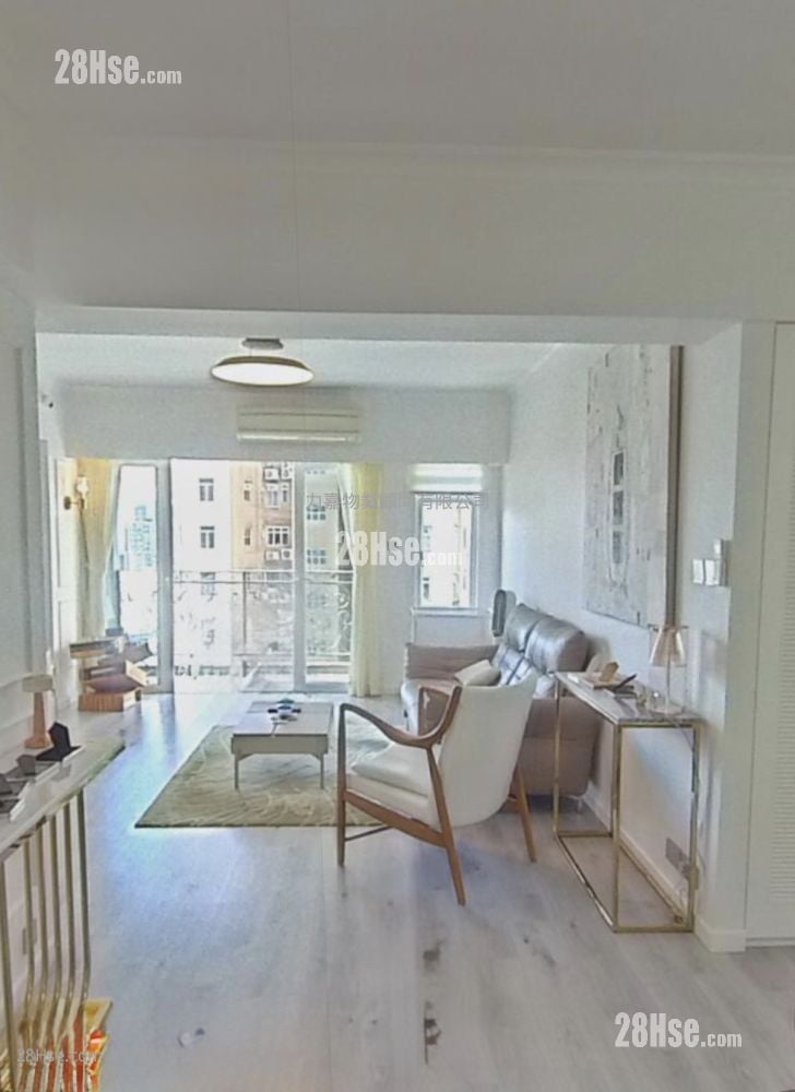 柏园 售盘 4 房 1,161 平方尺