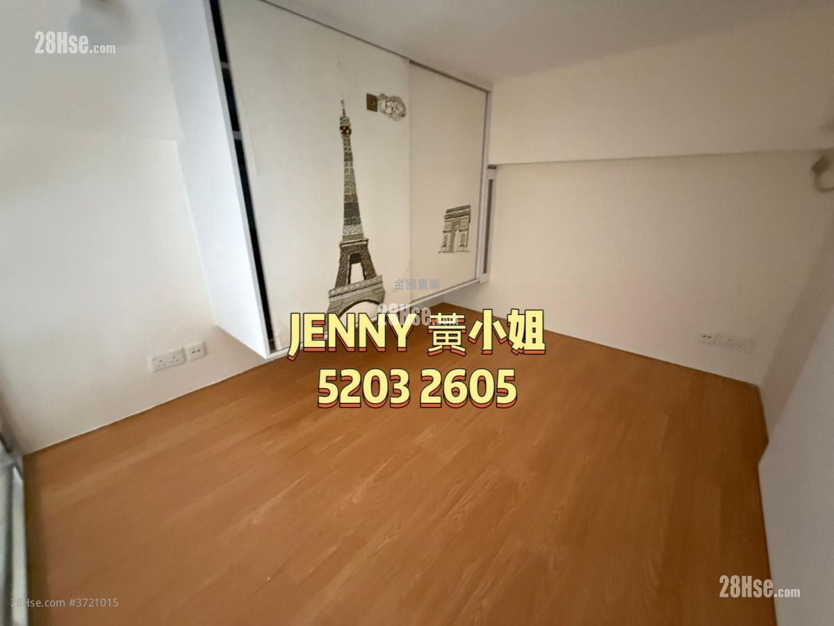 Wai Yip Building Sell 4 Bedrooms , 2 Bathrooms 428 ft²