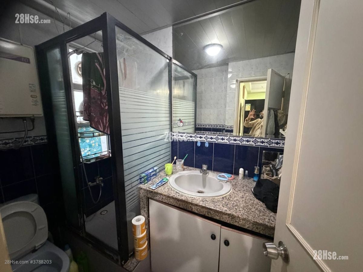 Serenity Park Sell 2 Bedrooms , 1 Bathroom 431 ft²