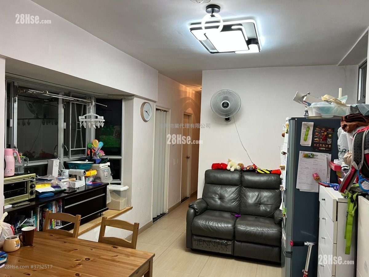 龍豐閣 售盤 3 房 , 1 浴室 440 平方呎