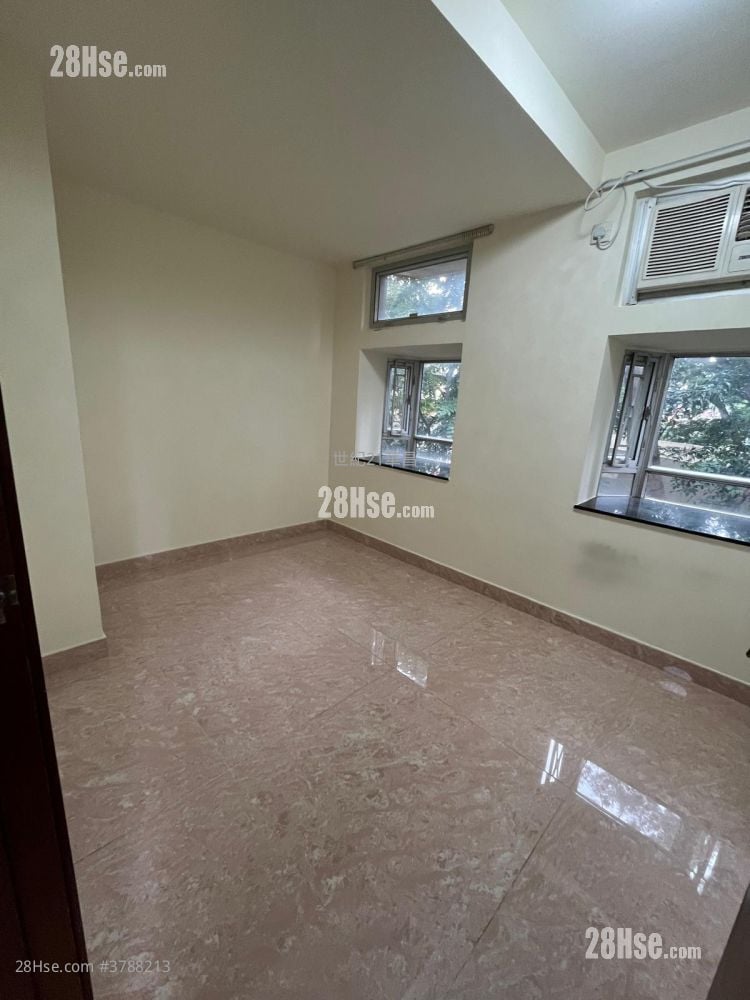 Choi Po Court Rental 438 ft²
