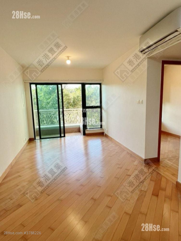 Park Island Sell 2 Bedrooms , 1 Bathroom 552 ft²