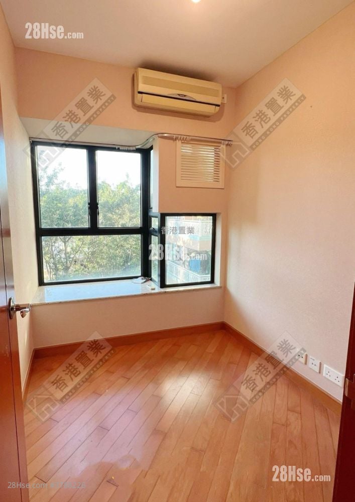 Park Island Sell 2 Bedrooms , 1 Bathroom 552 ft²