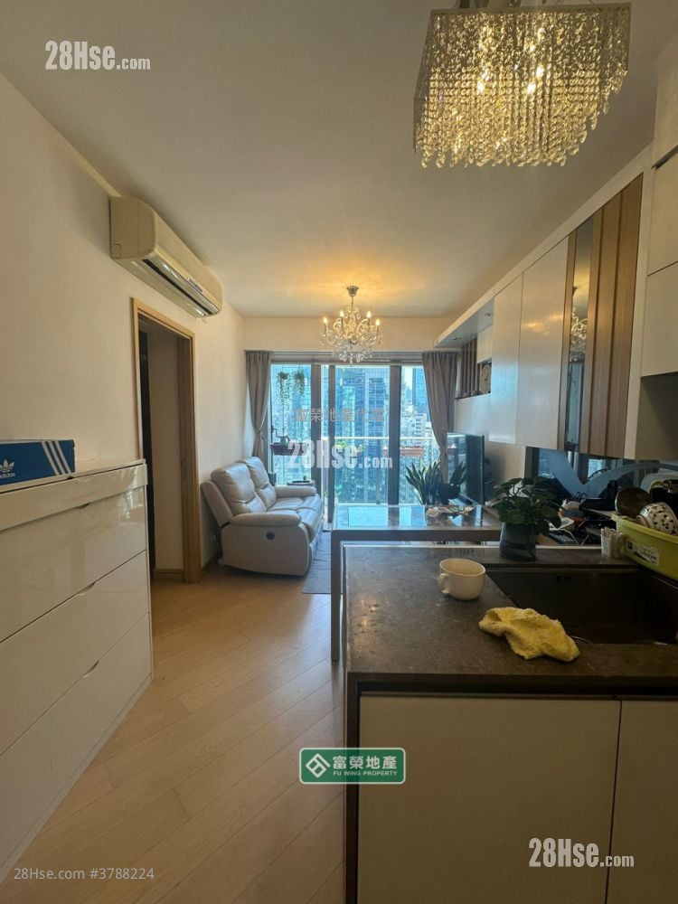 Macpherson Place Rental 1 Bedroom , 1 Bathroom 367 ft²