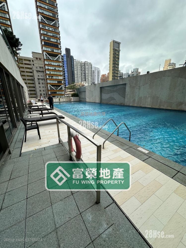 Macpherson Place Rental 1 Bedroom , 1 Bathroom 367 ft²