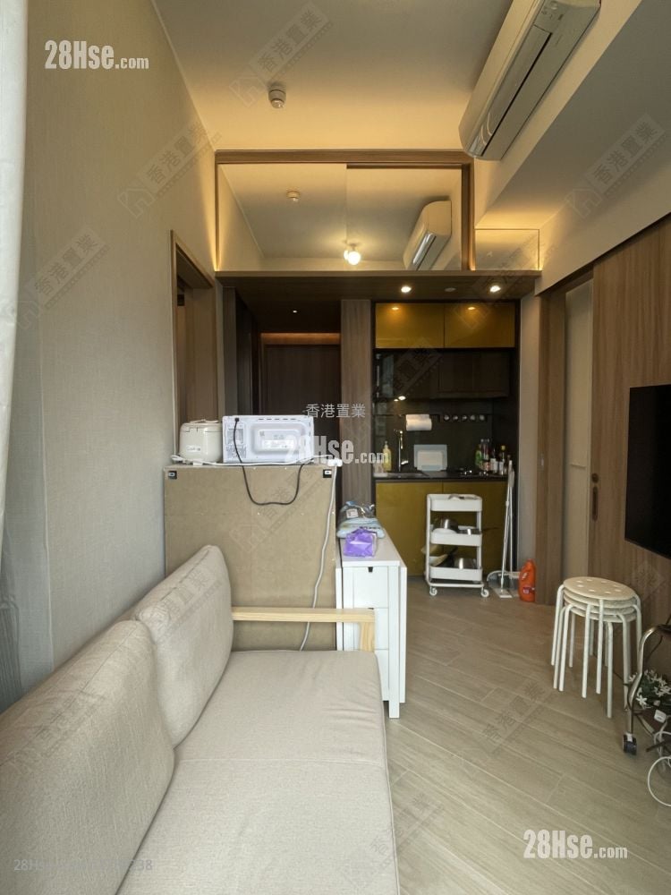 Gateway Square Mile Rental 2 Bedrooms , 1 Bathroom 322 ft²