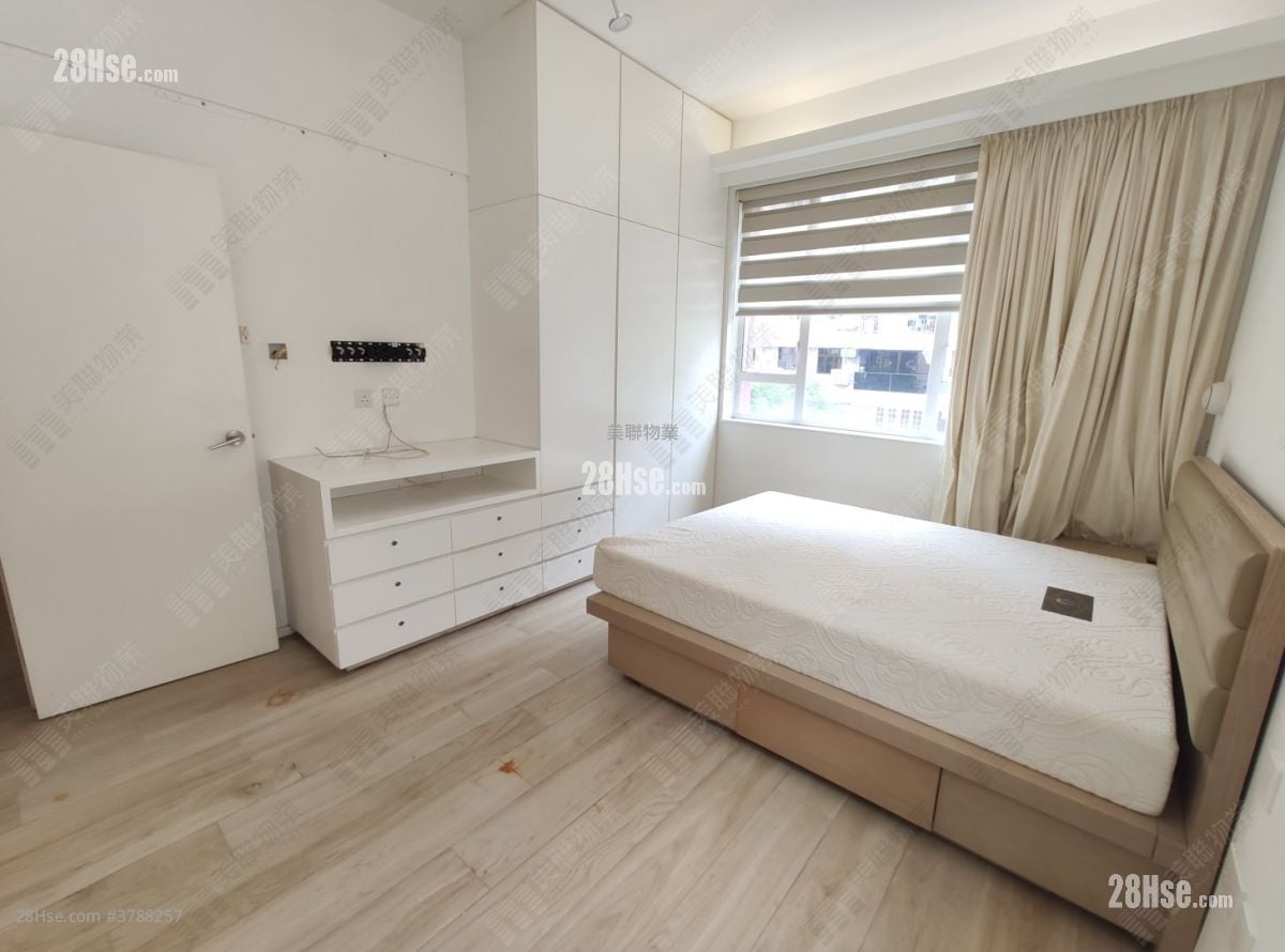 Sau Lai Garden Sell 5+ Bedrooms 2,655 ft²