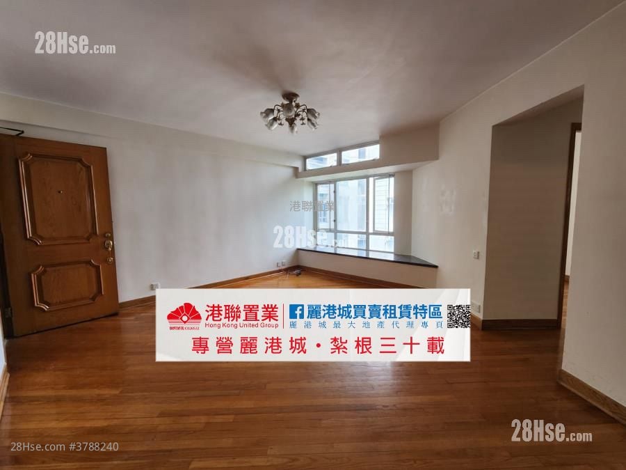 Laguna City Sell 3 Bedrooms , 2 Bathrooms 748 ft²